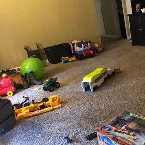 Meet your Posher, Joshua